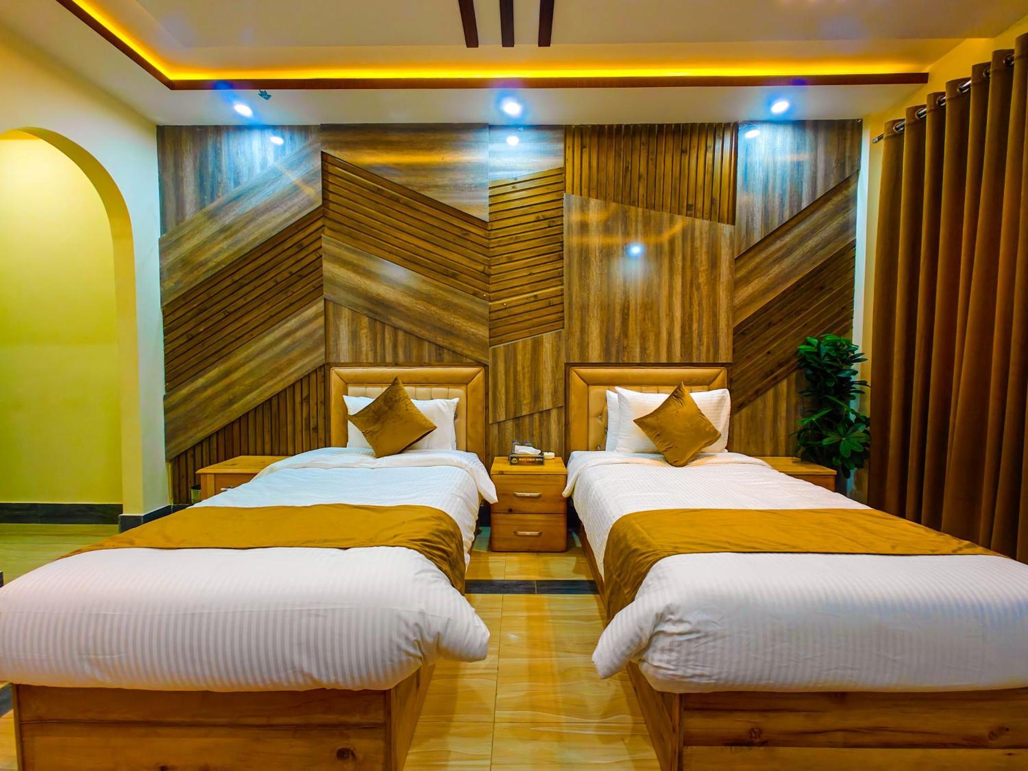 White Forest Hotel Kalam Экстерьер фото