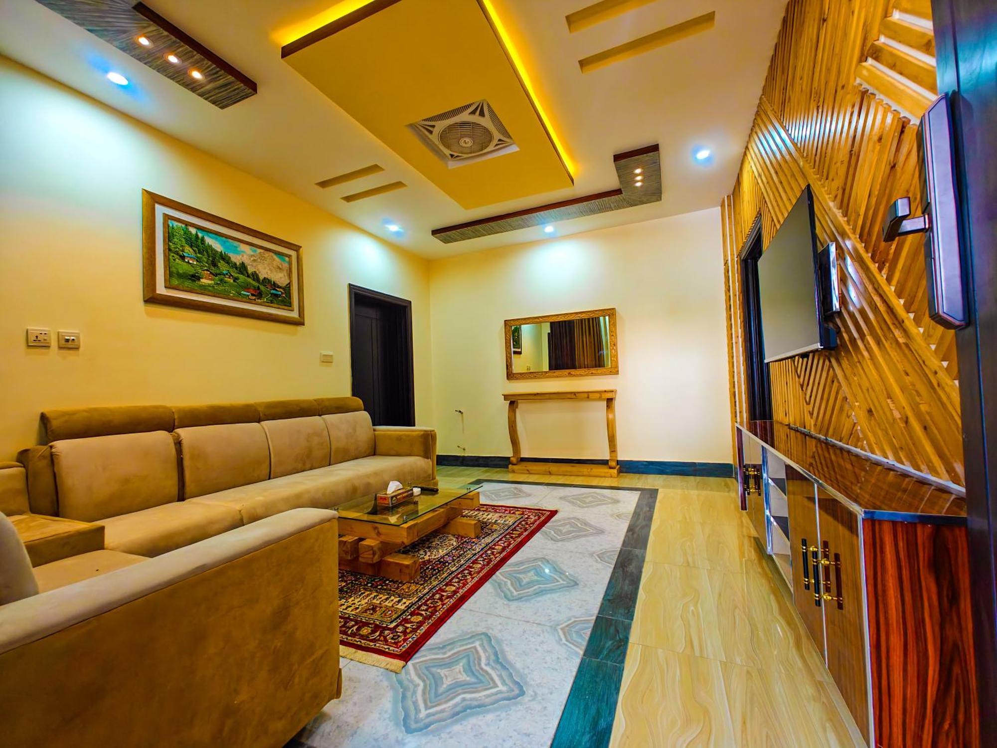 White Forest Hotel Kalam Экстерьер фото