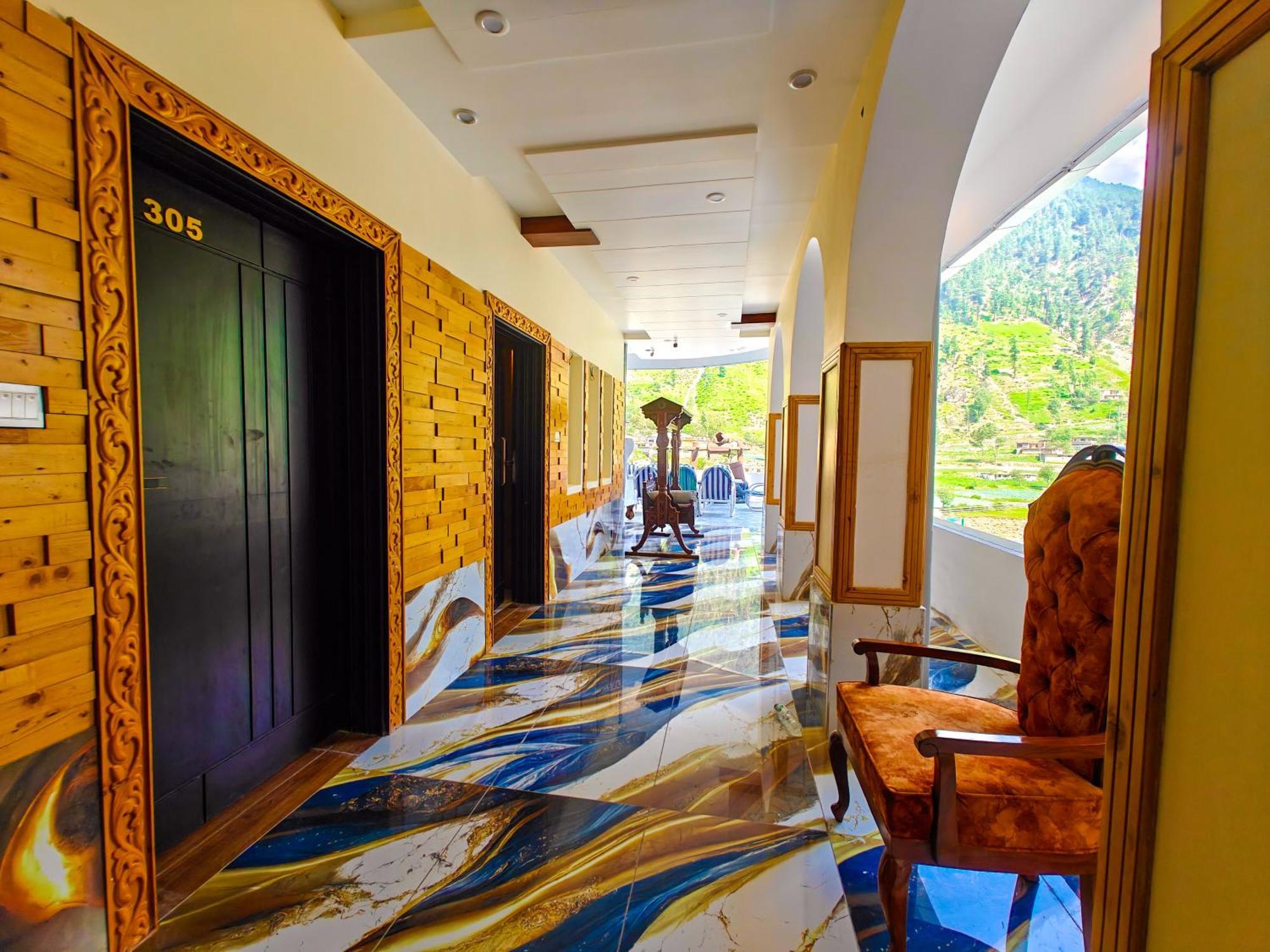White Forest Hotel Kalam Экстерьер фото